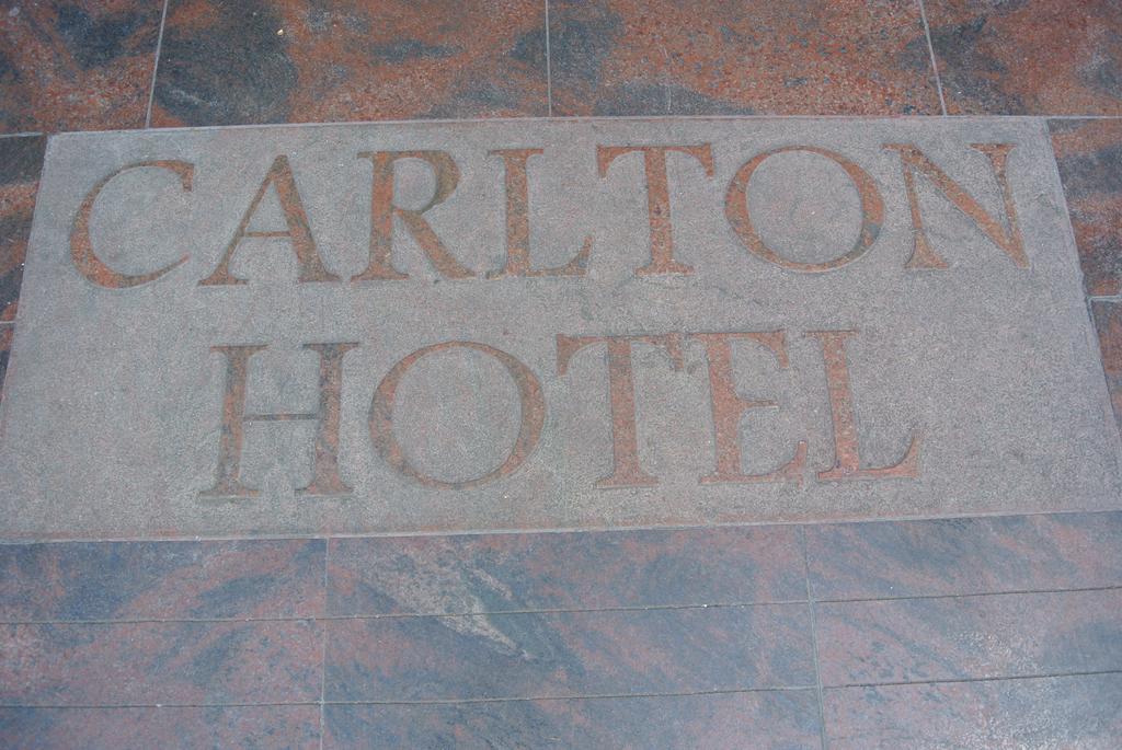 لندن فندق كارلتون المظهر الخارجي الصورة